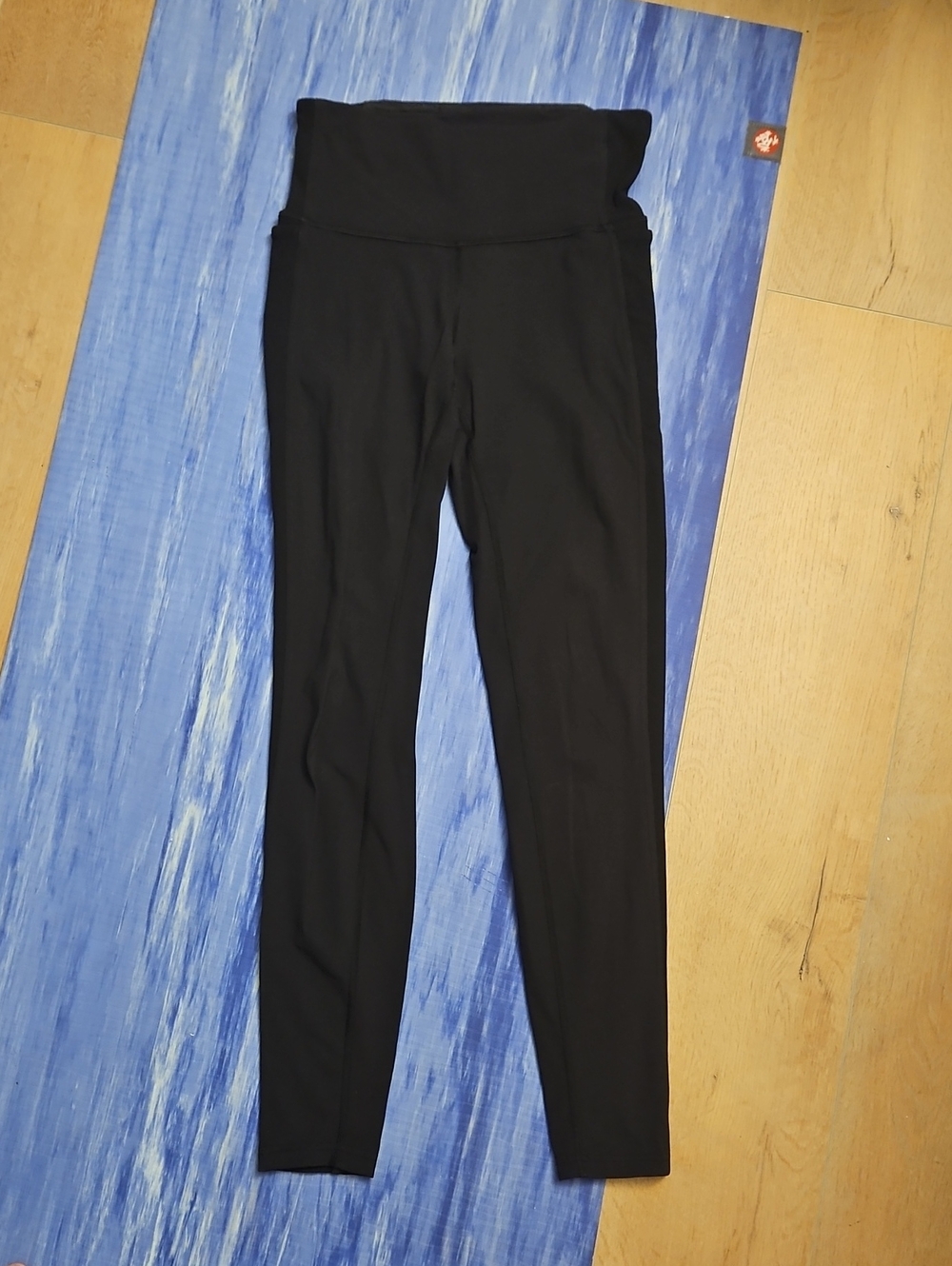 Lululemon Wunder Under High Rise Rib tight sz 6